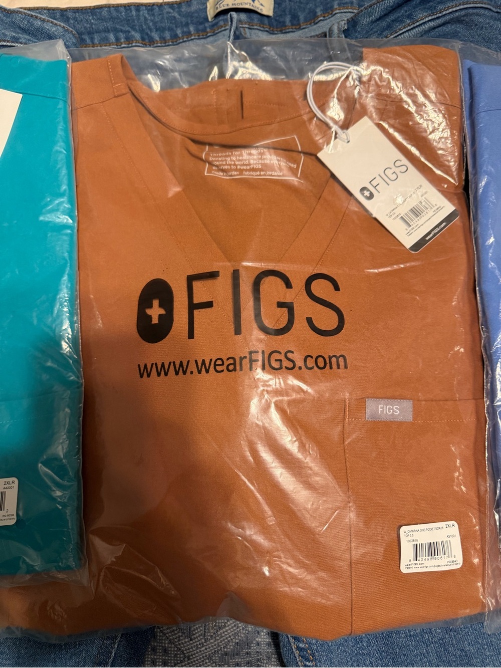 FIGS V-Neck Scrub Top in mocha